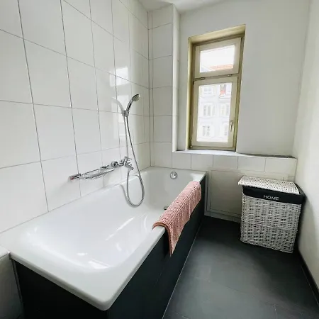Apartment Beautiful, Bright, Large With Balcony Smarttv St. Gallen