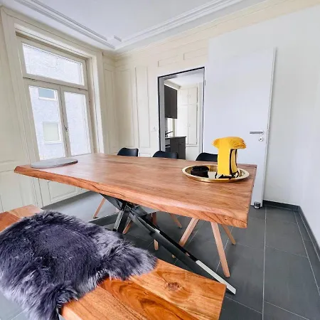Beautiful, Bright, Large With Balcony Smarttv * St. Gallen