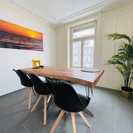 Beautiful, Bright, Large With Balcony Smarttv St. Gallen